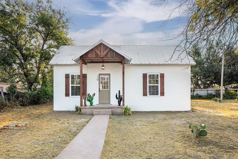 10 Forest Street Eden TX 76837