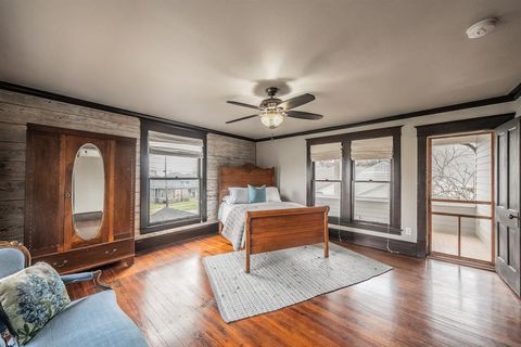 Tiny photo for 811 N Church Street, McKinney, TX 75069 (MLS # 21195227)