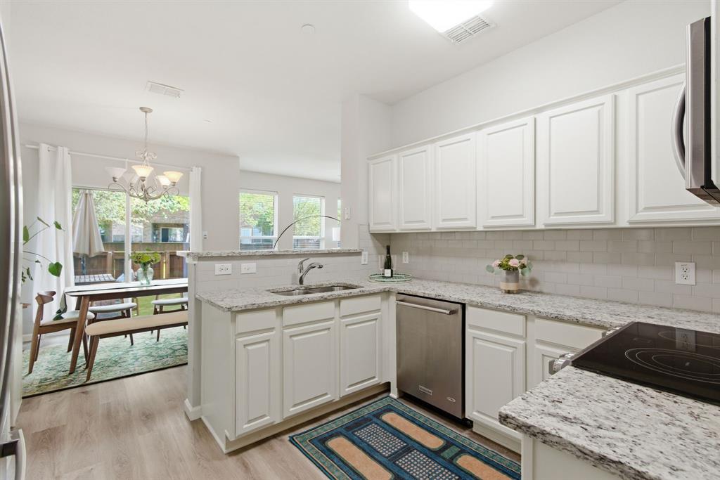 Enclaves At Silver Creek - Residential