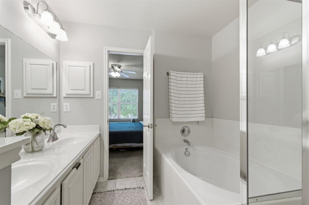 Enclaves At Silver Creek - Residential