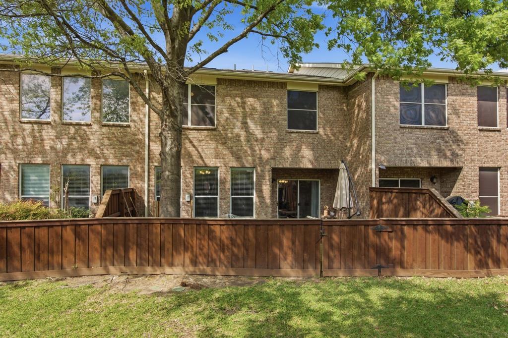 Enclaves At Silver Creek - Residential