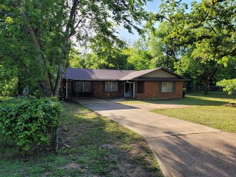 410 SW 22ND Paris TX 75460