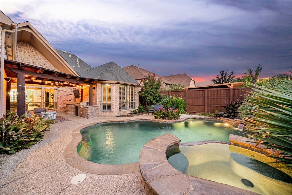 5675 Beacon Hill Drive