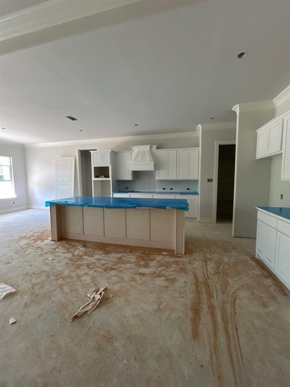 1103 Perrin Lane