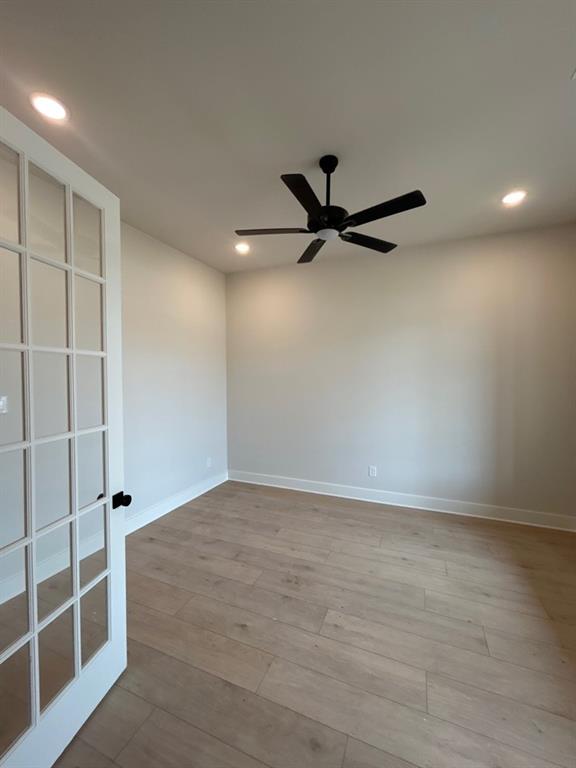 1103 Perrin Lane