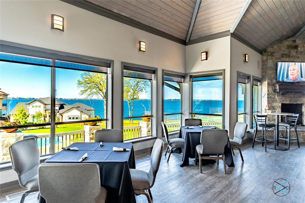 Pinnacle Club - Land