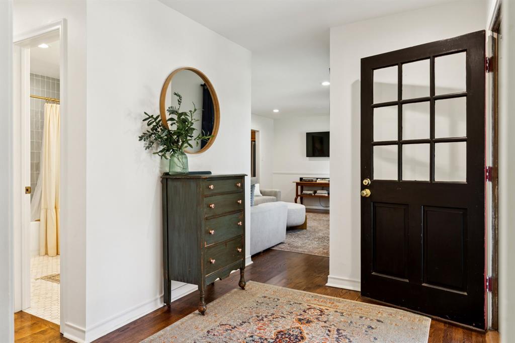 10016 Linkwood Drive