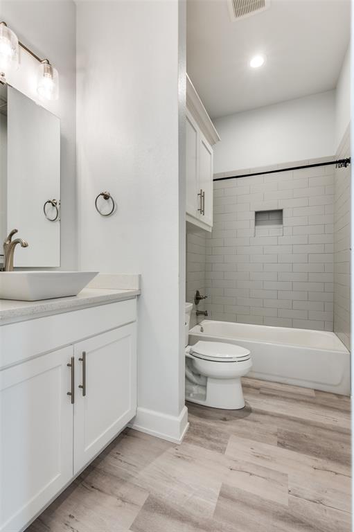 Grainger 1st Add - Residential Lease