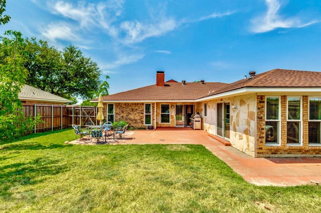 2204 Brighton Lane