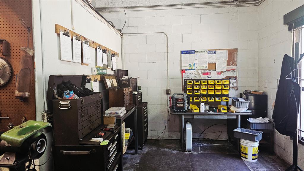 JP SIMPSON - Commercial Sale