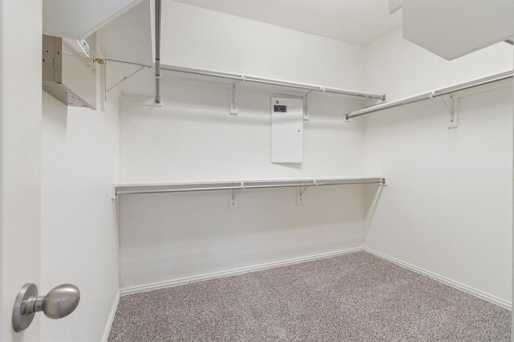 Creekwood At Hidden Lakes - Residential