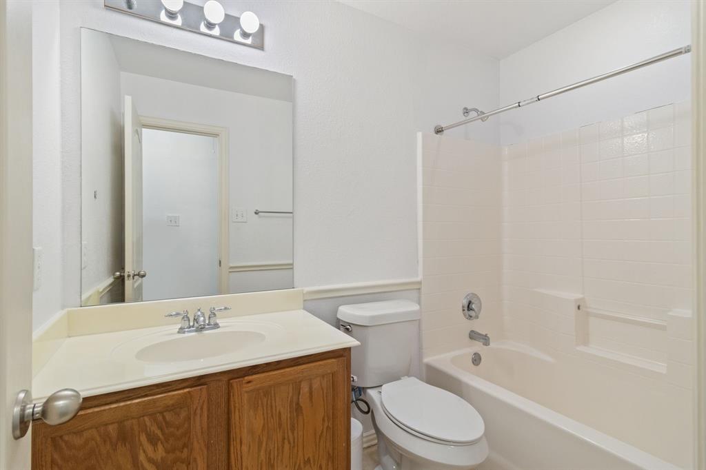 Creekwood At Hidden Lakes - Residential