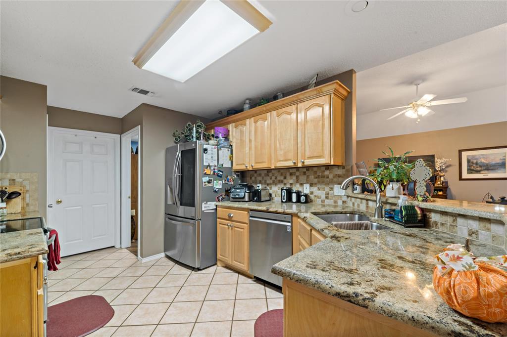 3356 FARM ROAD 1502
