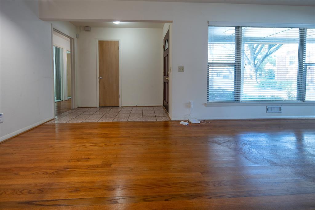 Ridgewood Park Rev - Residential