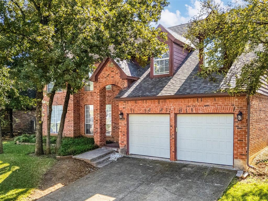 1811 Rolling Ridge Drive
