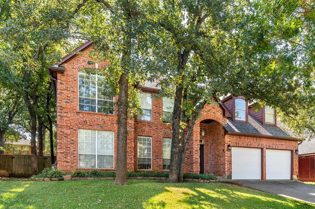 1811 Rolling Ridge Drive