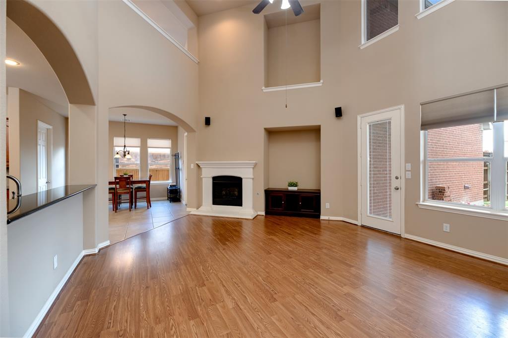 1713 Whispering Glen Drive