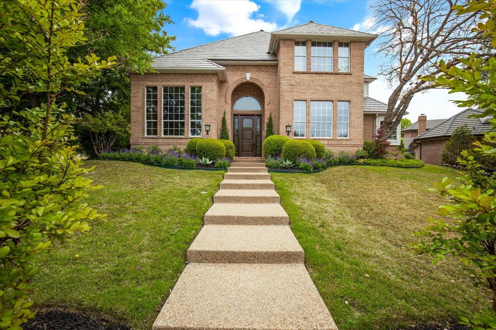 Photo 1 of 40 — 6001 Troon Road, Fort Worth, TX 76132