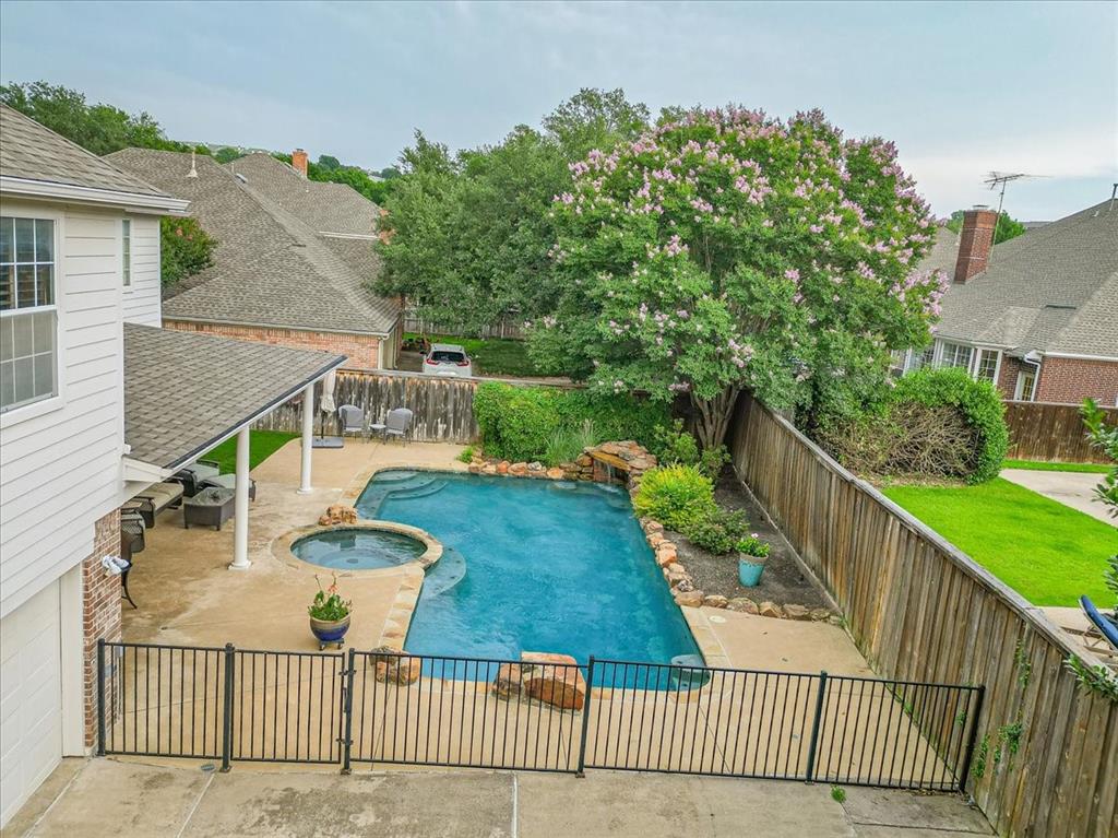 6717 Savannah Lane