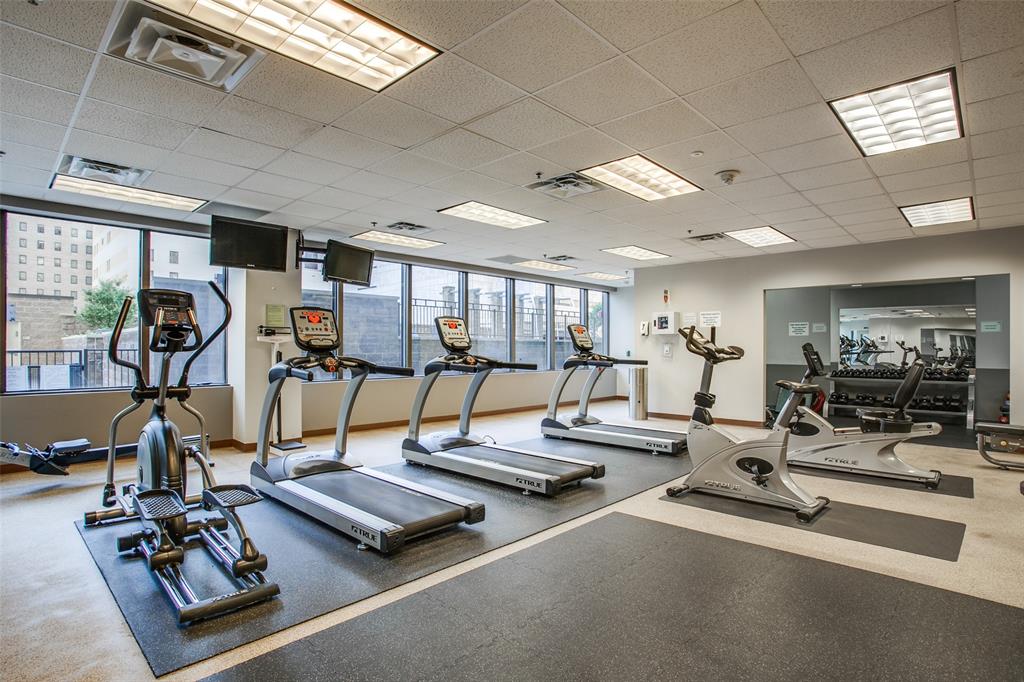 Metropolitan @ 1200 Main St - Residential
