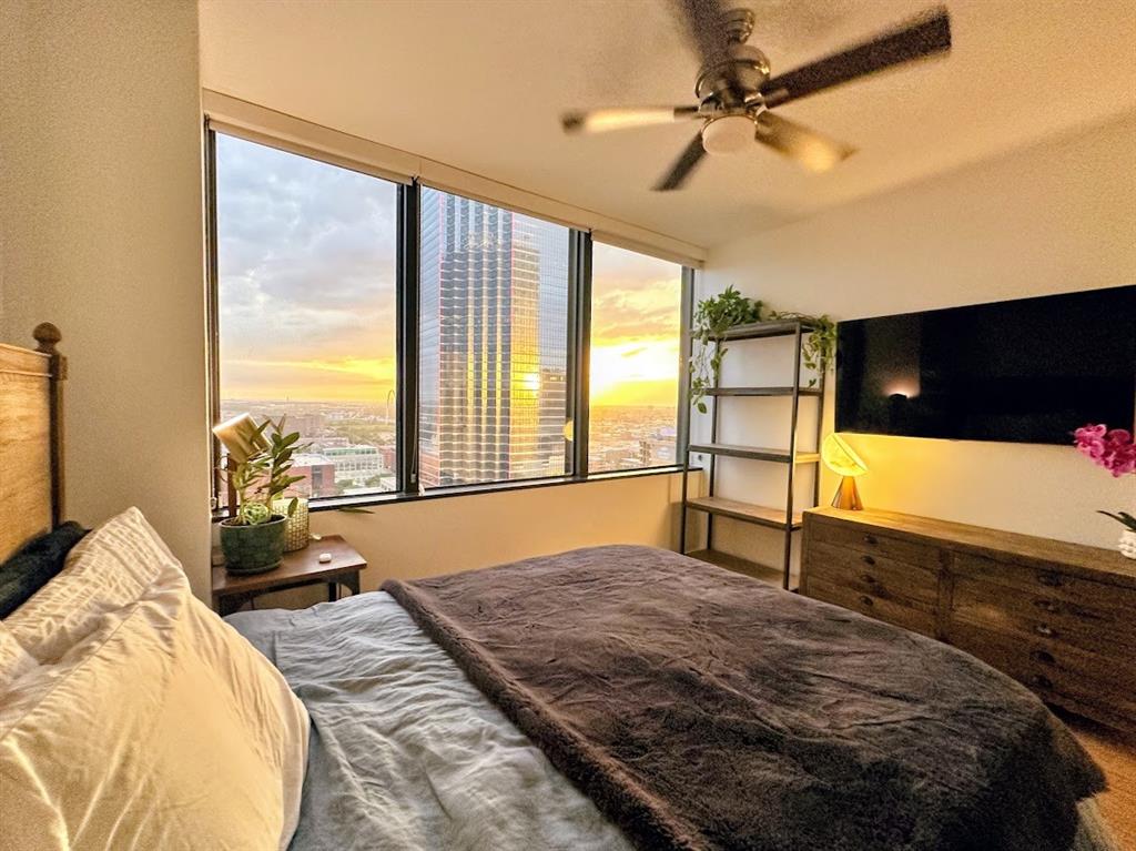 Metropolitan @ 1200 Main St - Residential