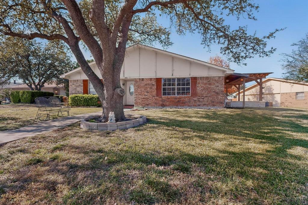 Woodlake 1 - Residential