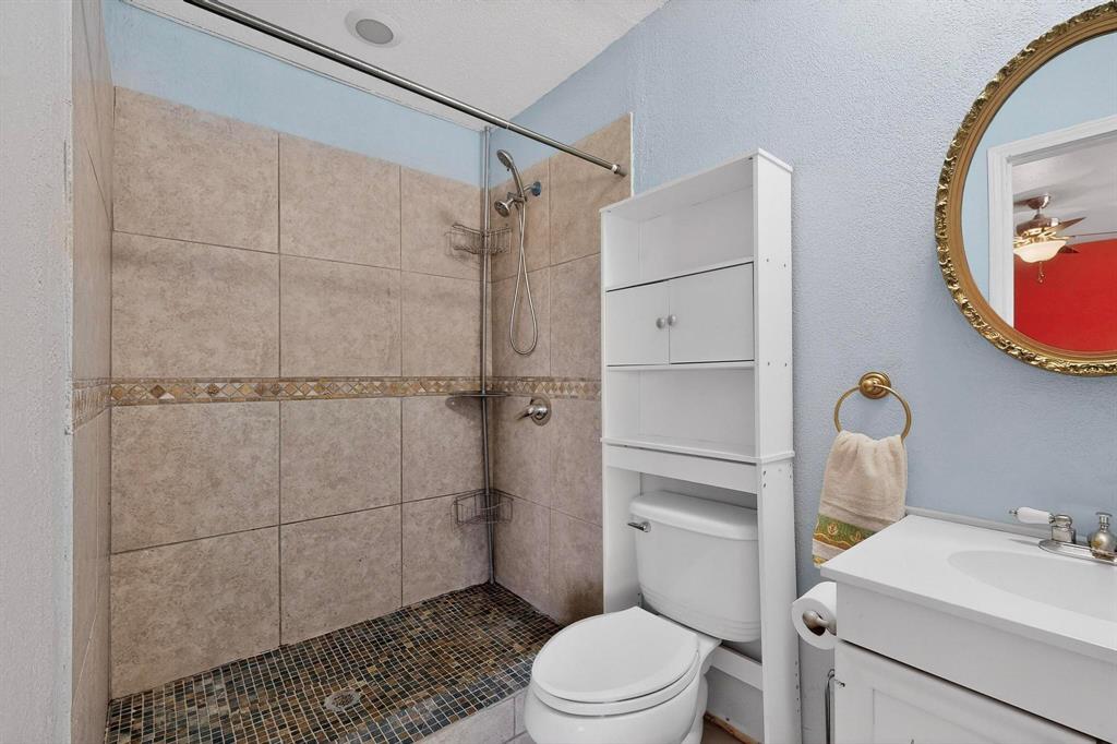 Woodlake 1 - Residential