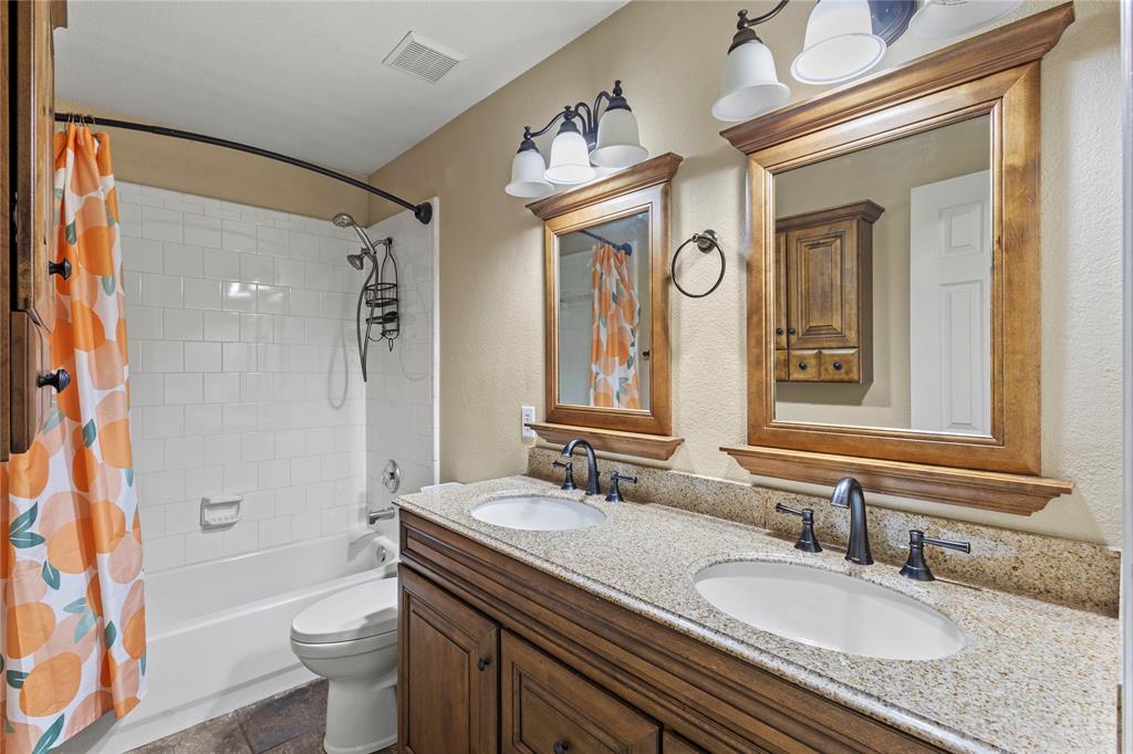 Village Of Oak Park - Residential Lease