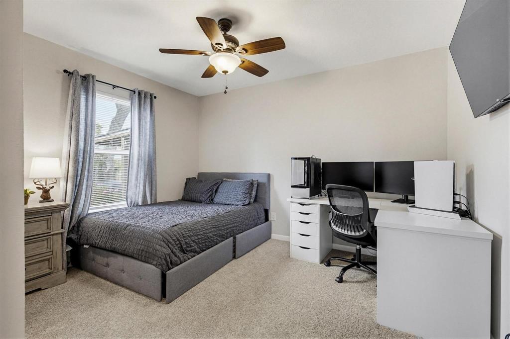 Valwood Park 04 - Residential