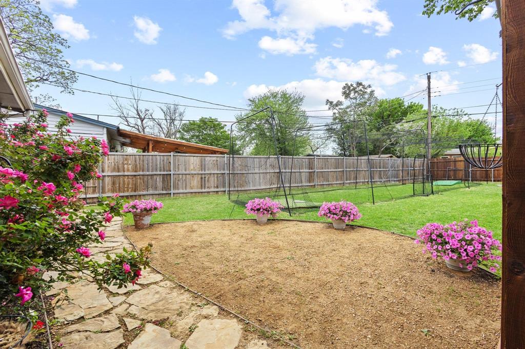 Valwood Park 04 - Residential