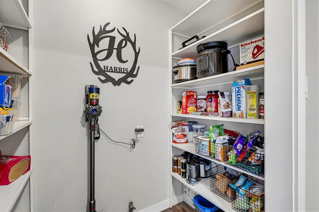 Valwood Park 04 - Residential