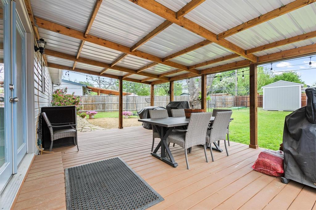 Valwood Park 04 - Residential