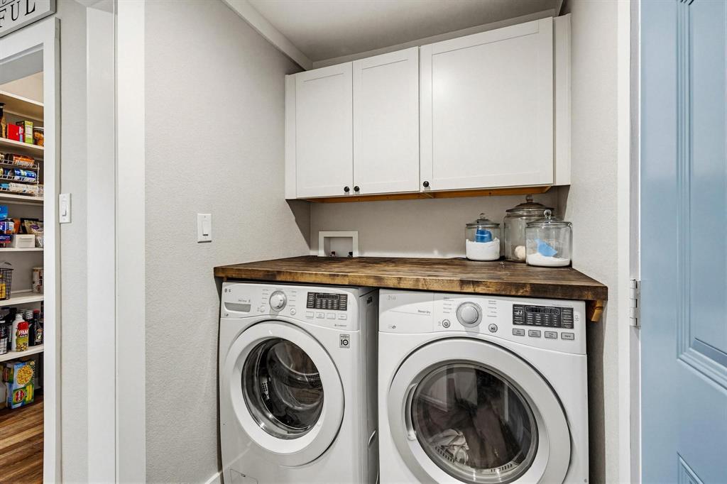 Valwood Park 04 - Residential