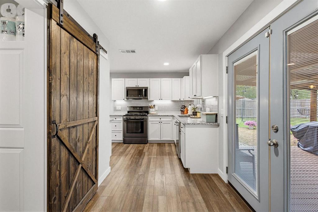 Valwood Park 04 - Residential