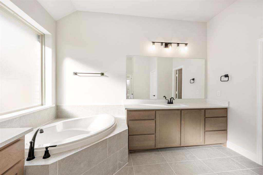 Waverly Estates - Residential