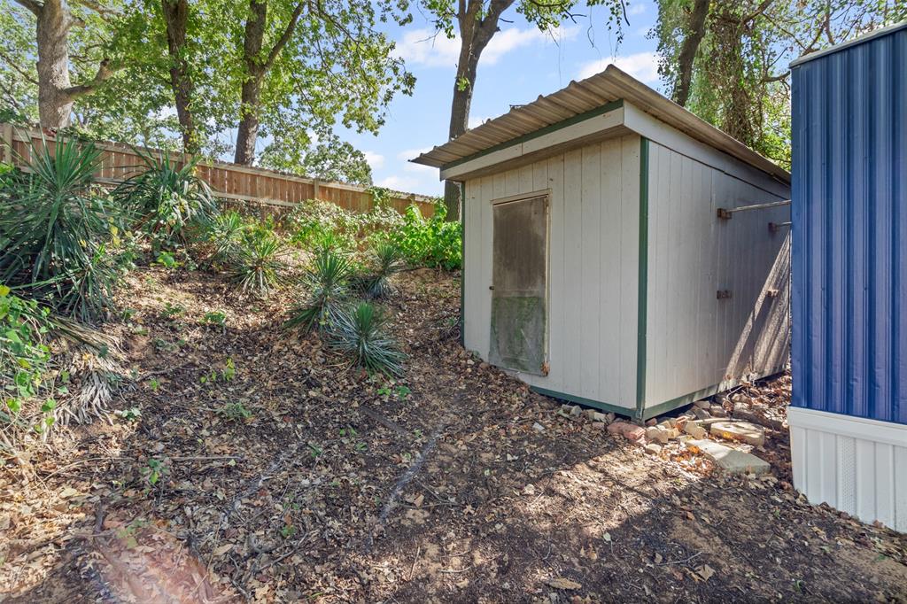 Blue Water Shores - Residential