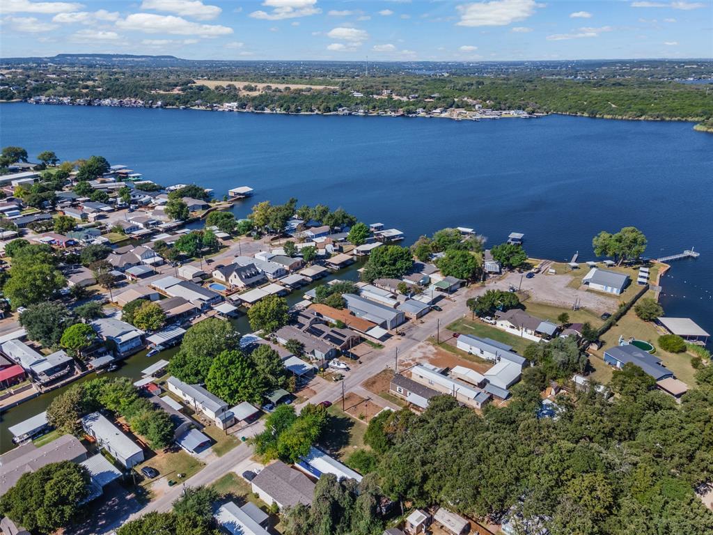 Blue Water Shores - Residential