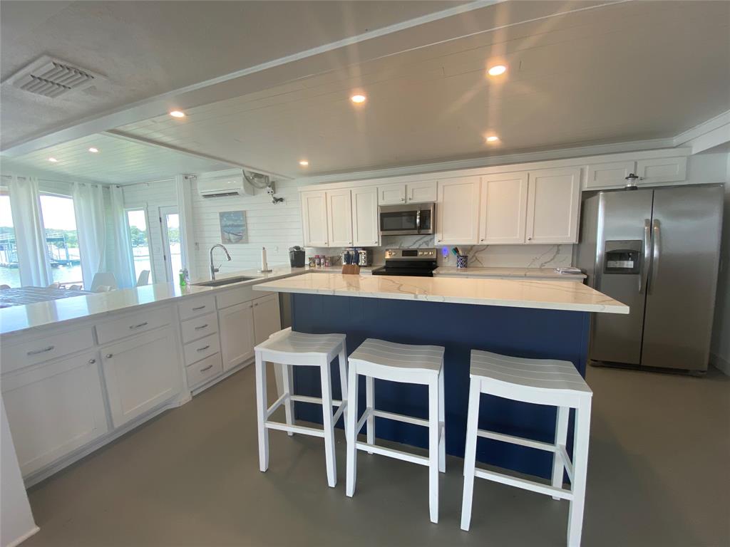 Pk Lake - Residential