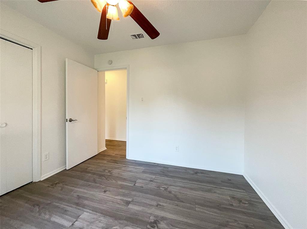 2517 Laredo Court