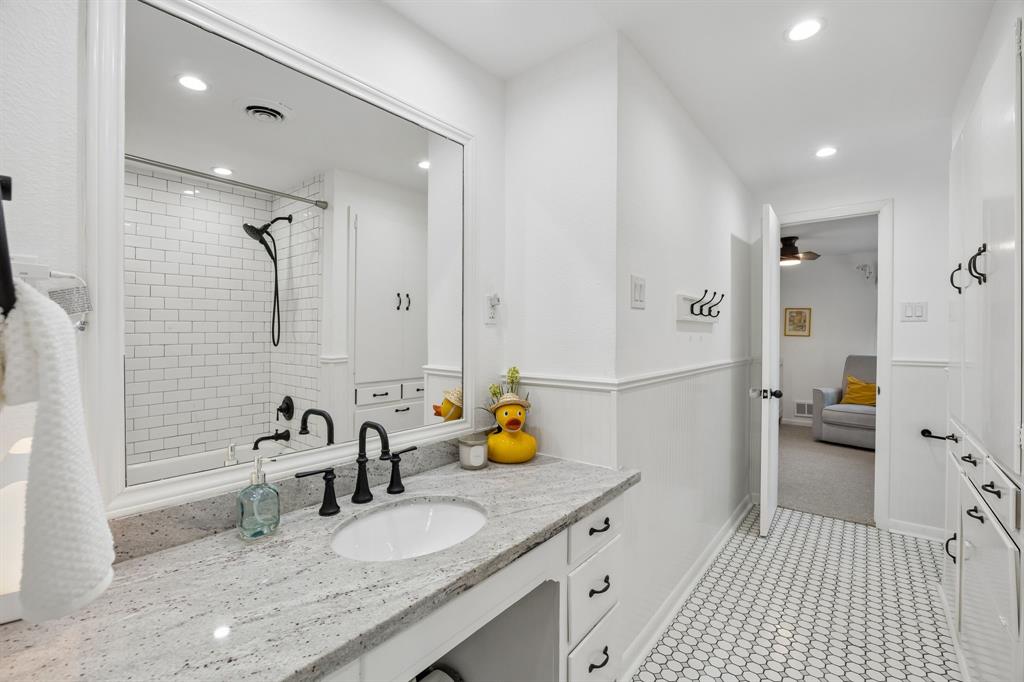 Lochwood - Residential