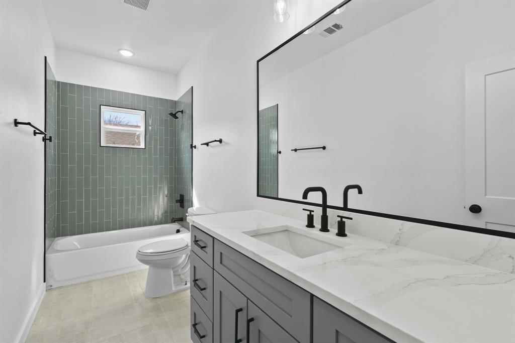 Joe A 02 Irvin - Residential