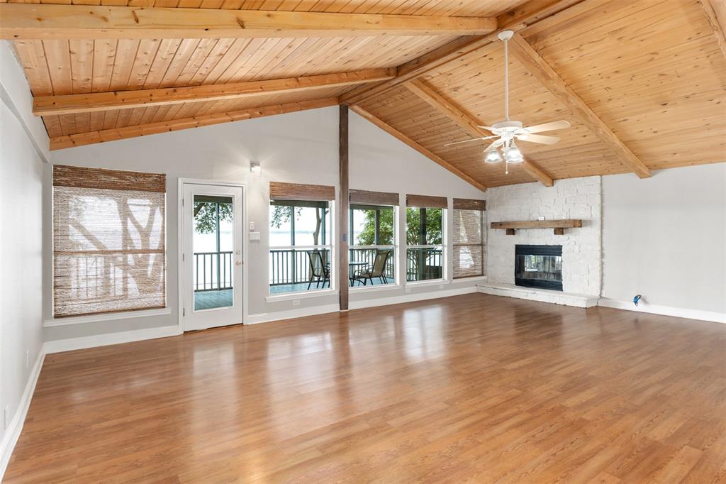 207 Loon Bay Court