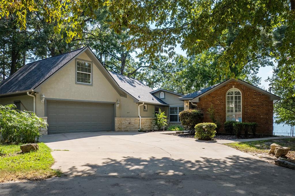 207 Loon Bay Court