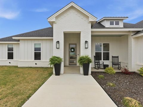 790 Sharla Smelley Weatherford TX 76088