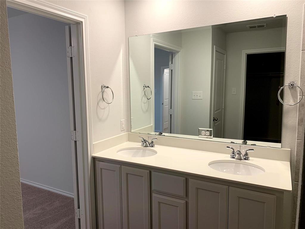 Coventry East Townhomes - Residential