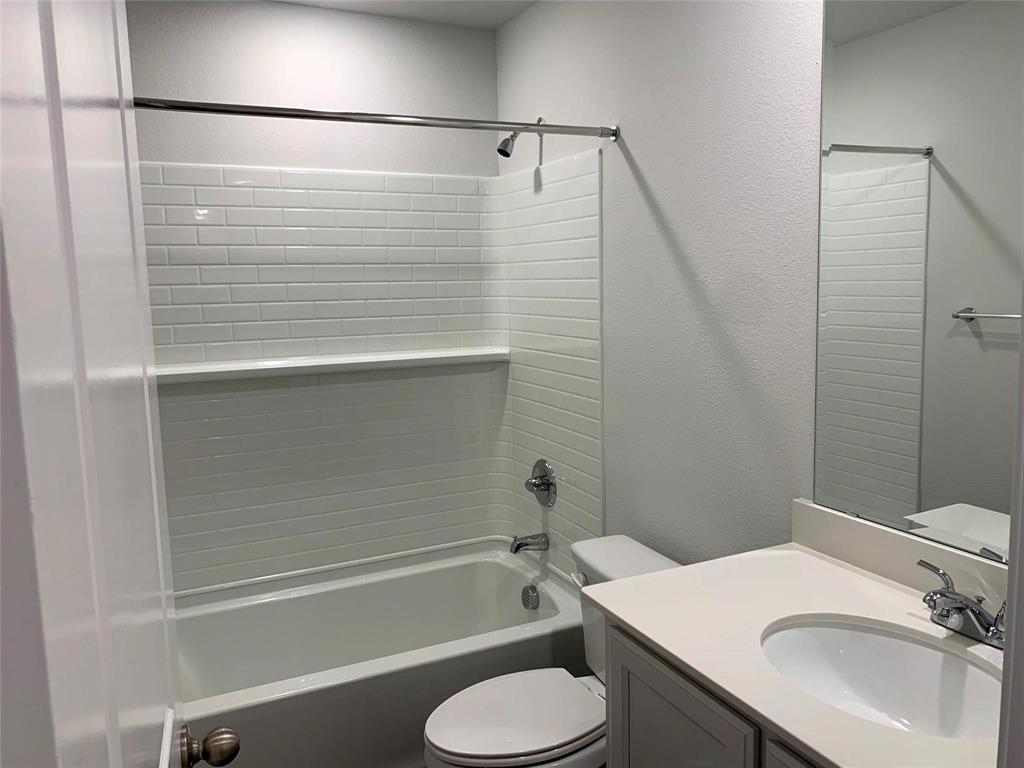 Coventry East Townhomes - Residential