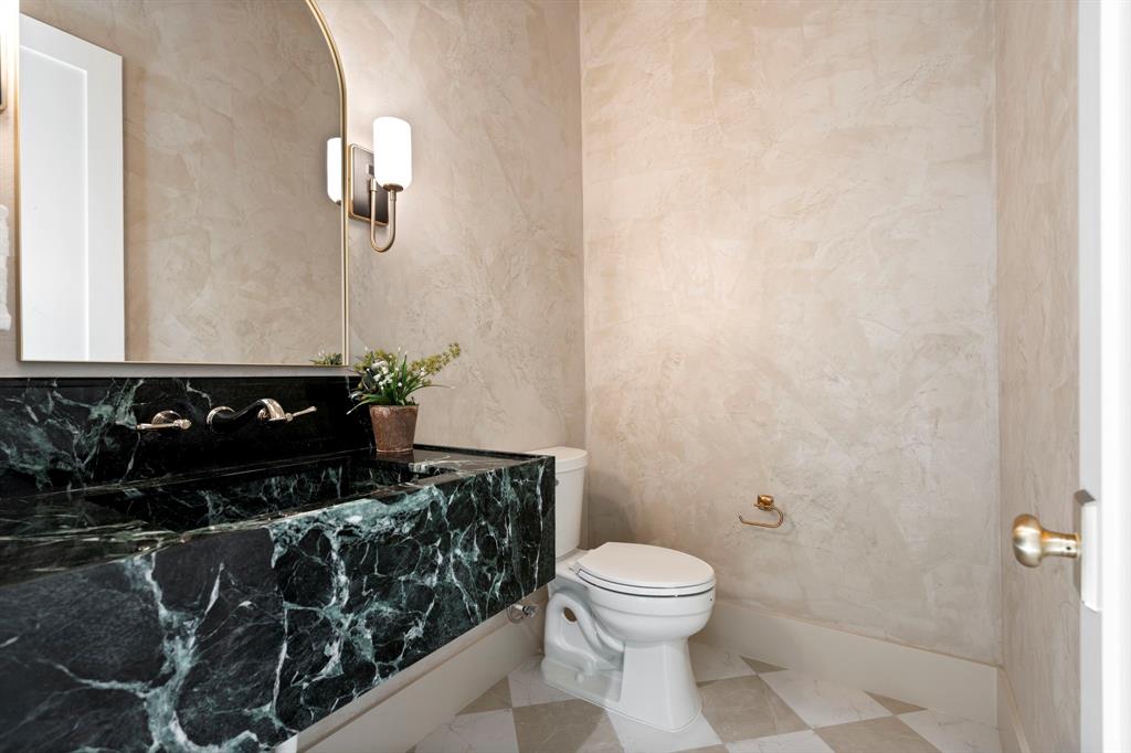 Lakeshore Hills Rev - Residential