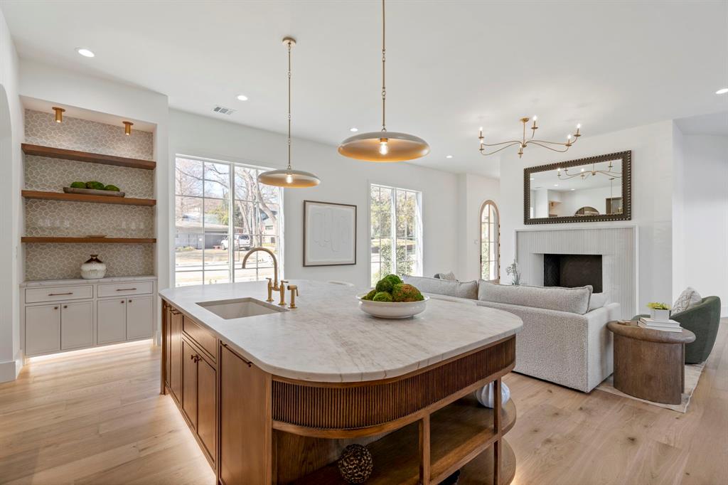 Lakeshore Hills Rev - Residential