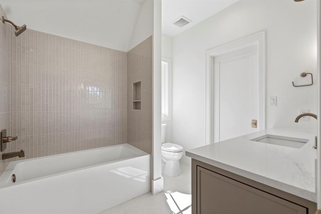 Lakeshore Hills Rev - Residential