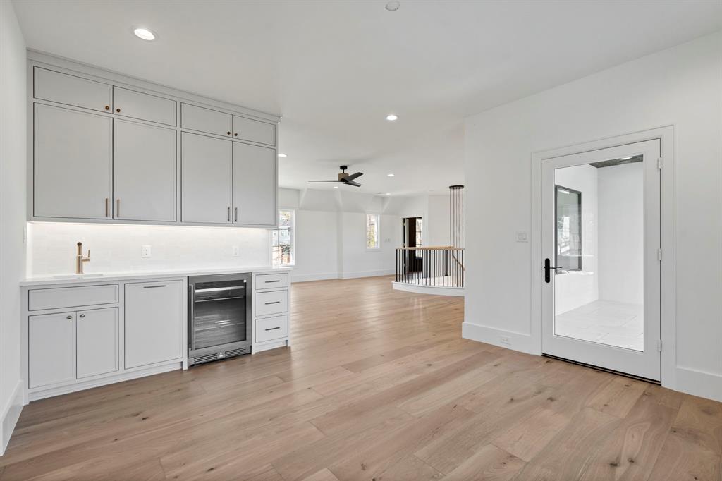 Lakeshore Hills Rev - Residential